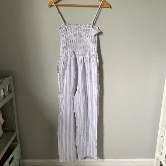 Abercrombie & Fitch Linen Blend Smocked Jumpsuit Size Large - Picture 2 of 10